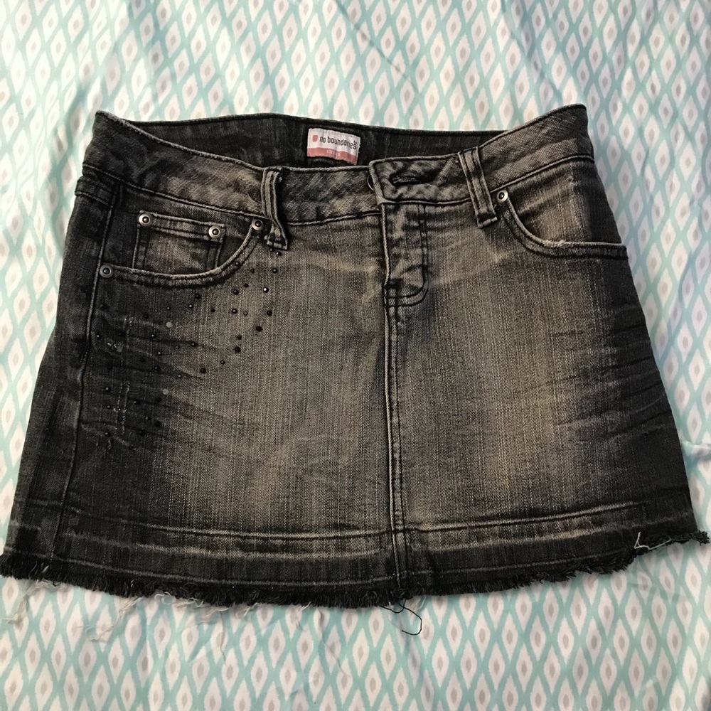 No Boundaries Black/Cream Denim Skirt Like New